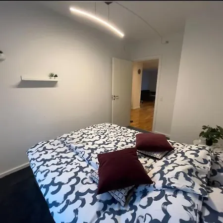Vidunderlig Bolig Taet Pa Centrum דירה קופנהגן