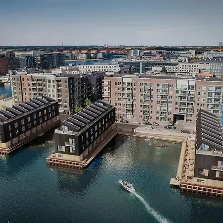 Lägenhet Vidunderlig Bolig Taet Pa Centrum *